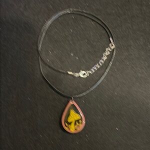 Elegant Black and Gold Pendant Necklace